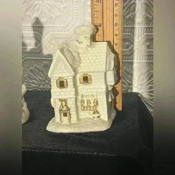 Vintage Porcelain Tealight Christmas Decor, White &  Gold, Holiday Christmas - Picture 10 of 12